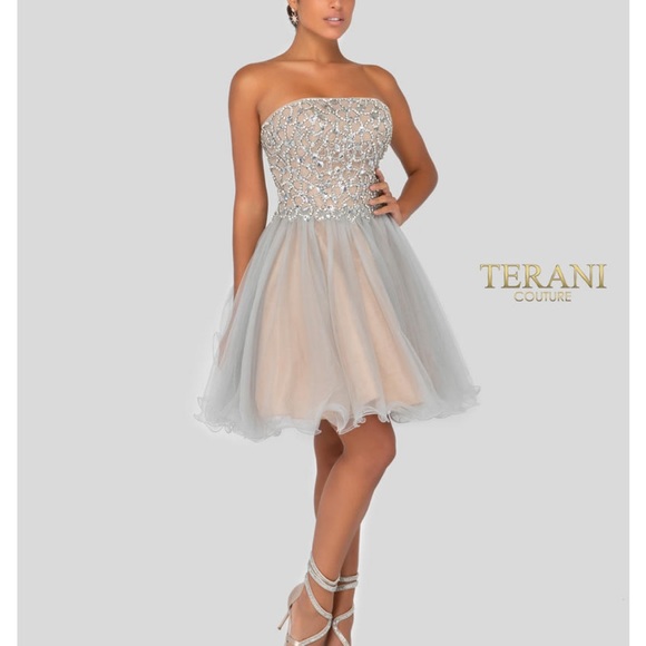 Prom / homecoming dress - Picture 4 of 5